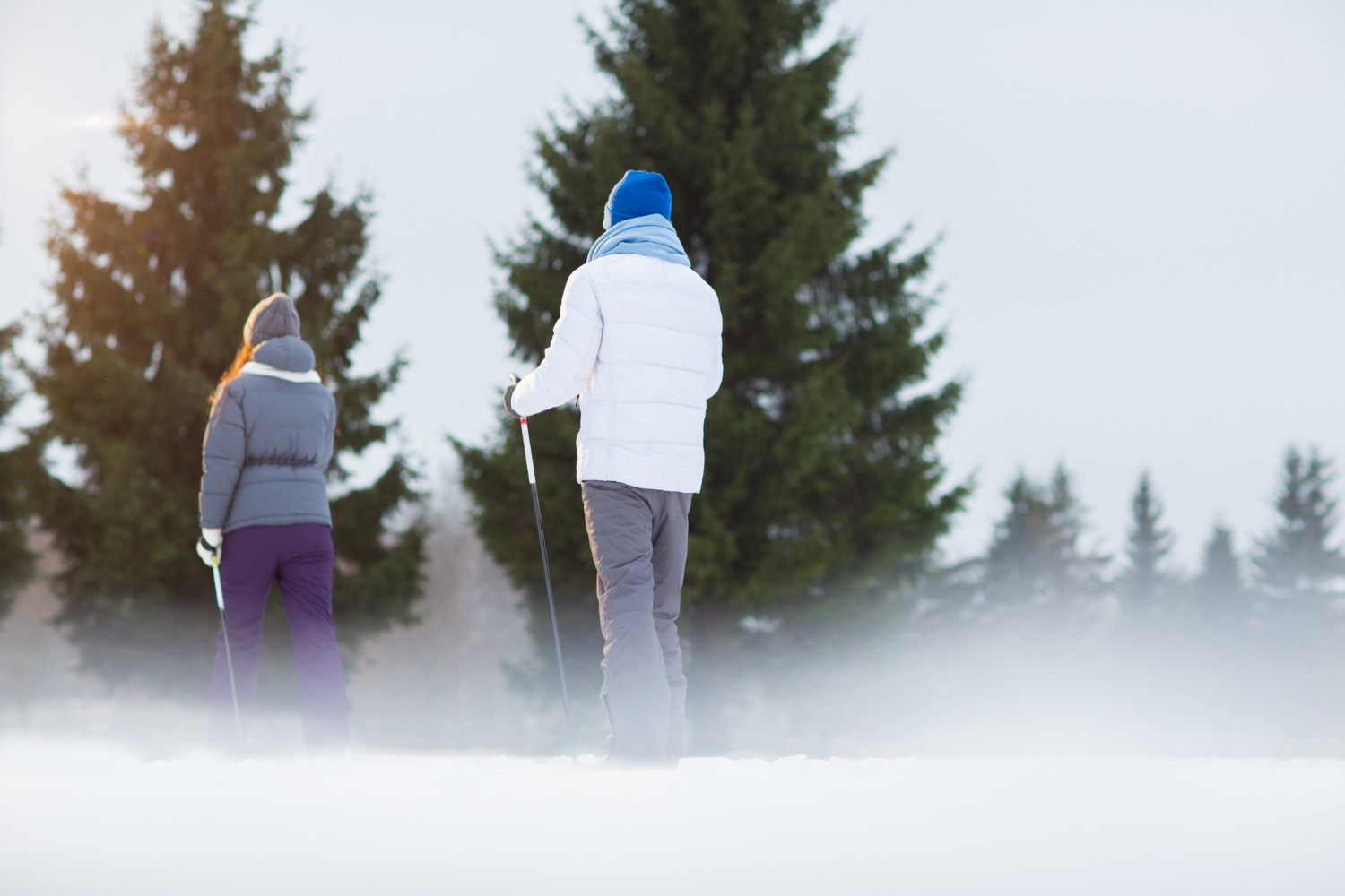 Jak się ubrać na narty w&nbsp;sezonie zimowym?