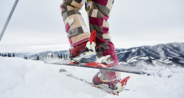 Jak przygotować się do sezonu narciarskiego w górach?