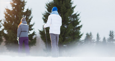 Jak się ubrać na narty w sezonie zimowym?
